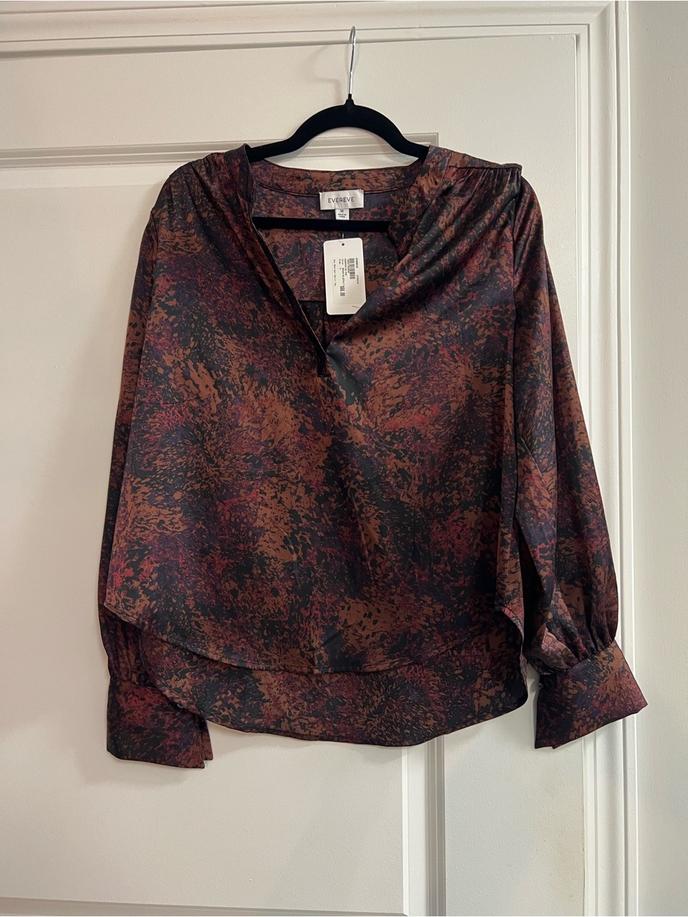Evereve Women's Abstract Print Long-Sleeve Blouse in Brown and Burgundy